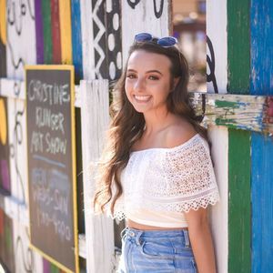 Meet your Posher, Faith